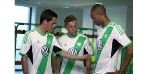 Wolfsburg voitti Berlin Unitedin kotijoukkueella 3-0 Wolfsburg voitti Berlin Unitedin kotijoukkueella 3-0